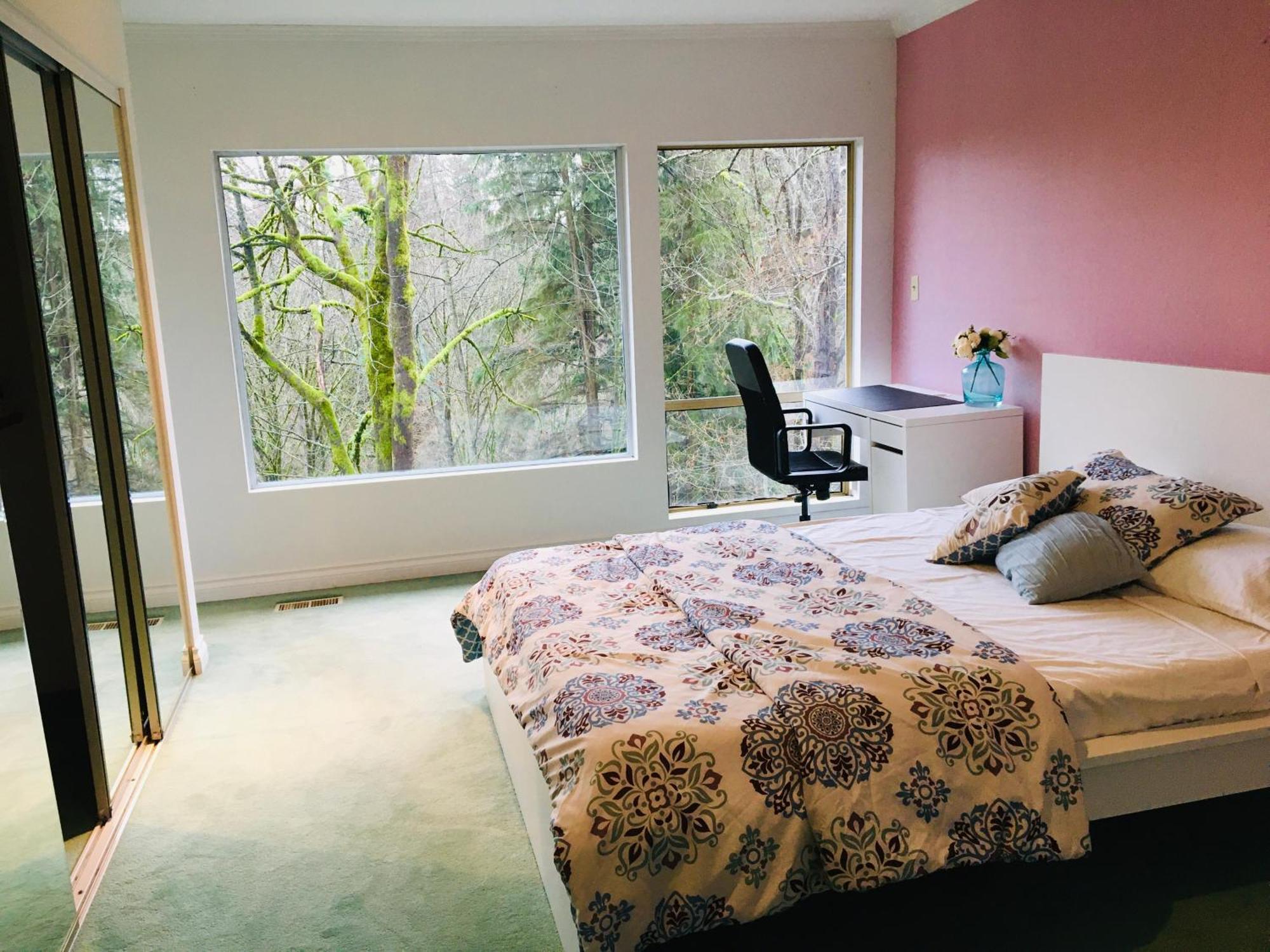 Creekside City Center Suite North Vancouver Exterior photo